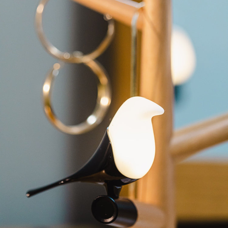 Cutesy Birds Desk Lamp with Wireless Charging - Table Lamp