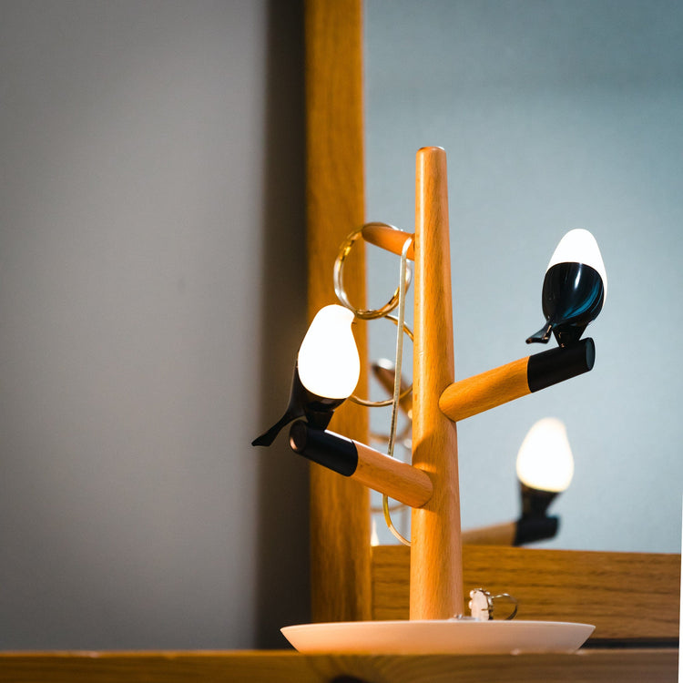 Cutesy Birds Desk Lamp with Wireless Charging - Table Lamp