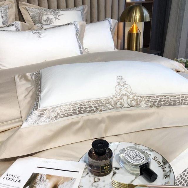 White Damask Design Egyptian Cotton Duvet Cover Set - Duvet