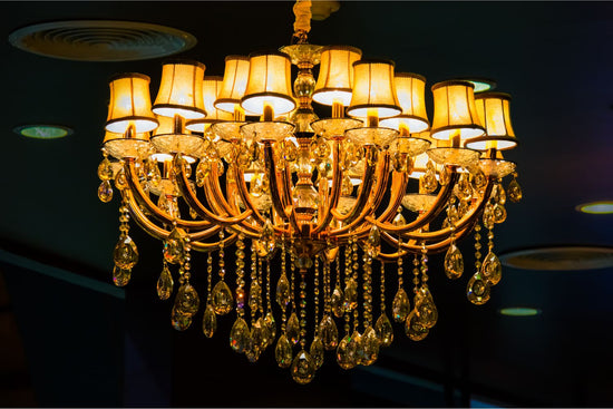 10 Chandeliers under $500 for your Kitchen & Dining