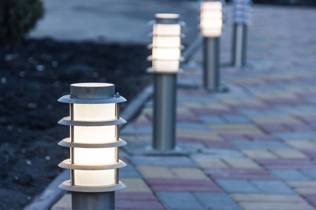 How to choose the best solar pathway lights