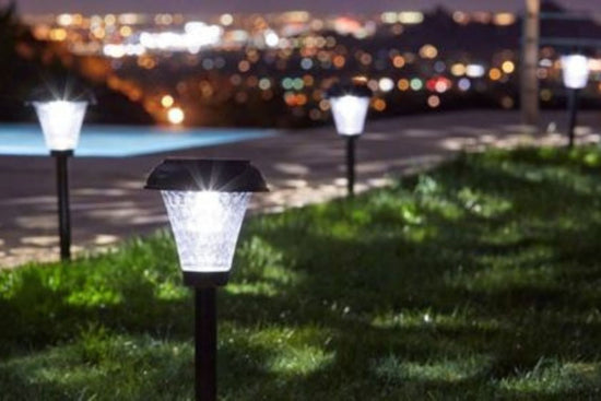 The 5 Best Ways to Use Solar Lighting