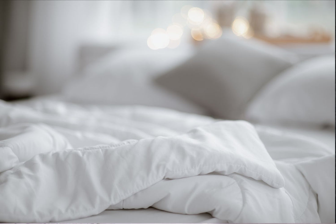 What Are the Benefits of a Duvet Cover?