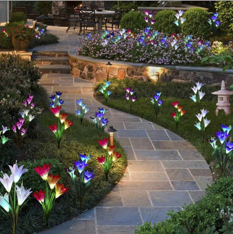 Cute Lilies Solar LED Garden Lights - White / 1 Bunch - 