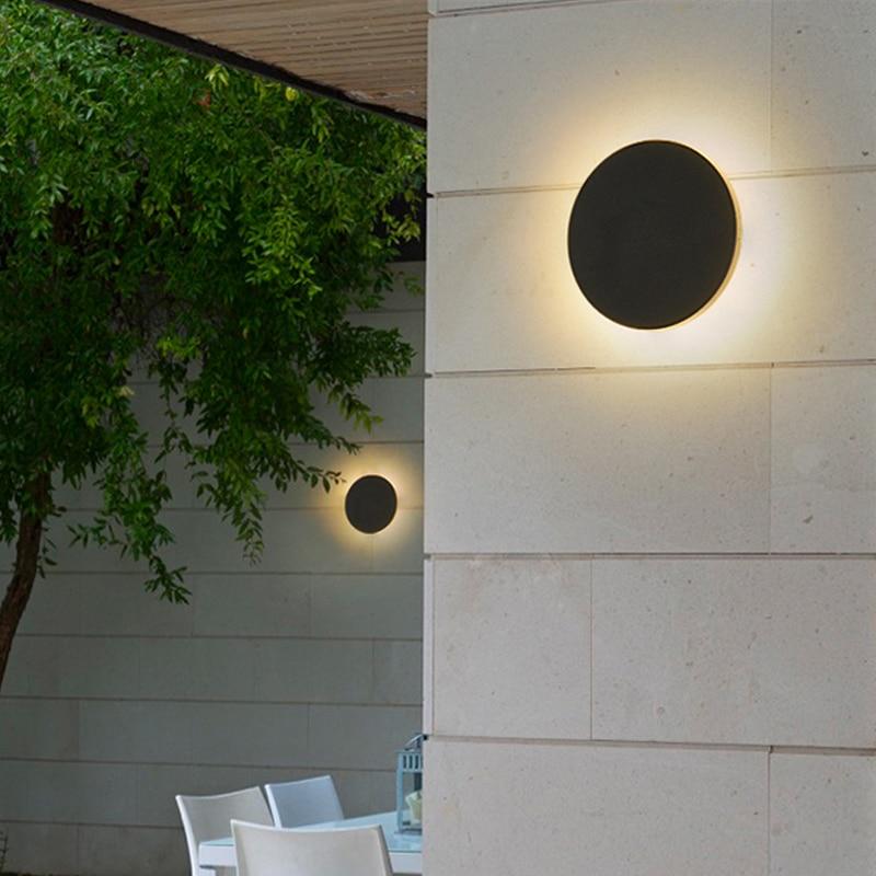 Eclipse Effect Outdoor Wall Light - Circular / Cool White / 