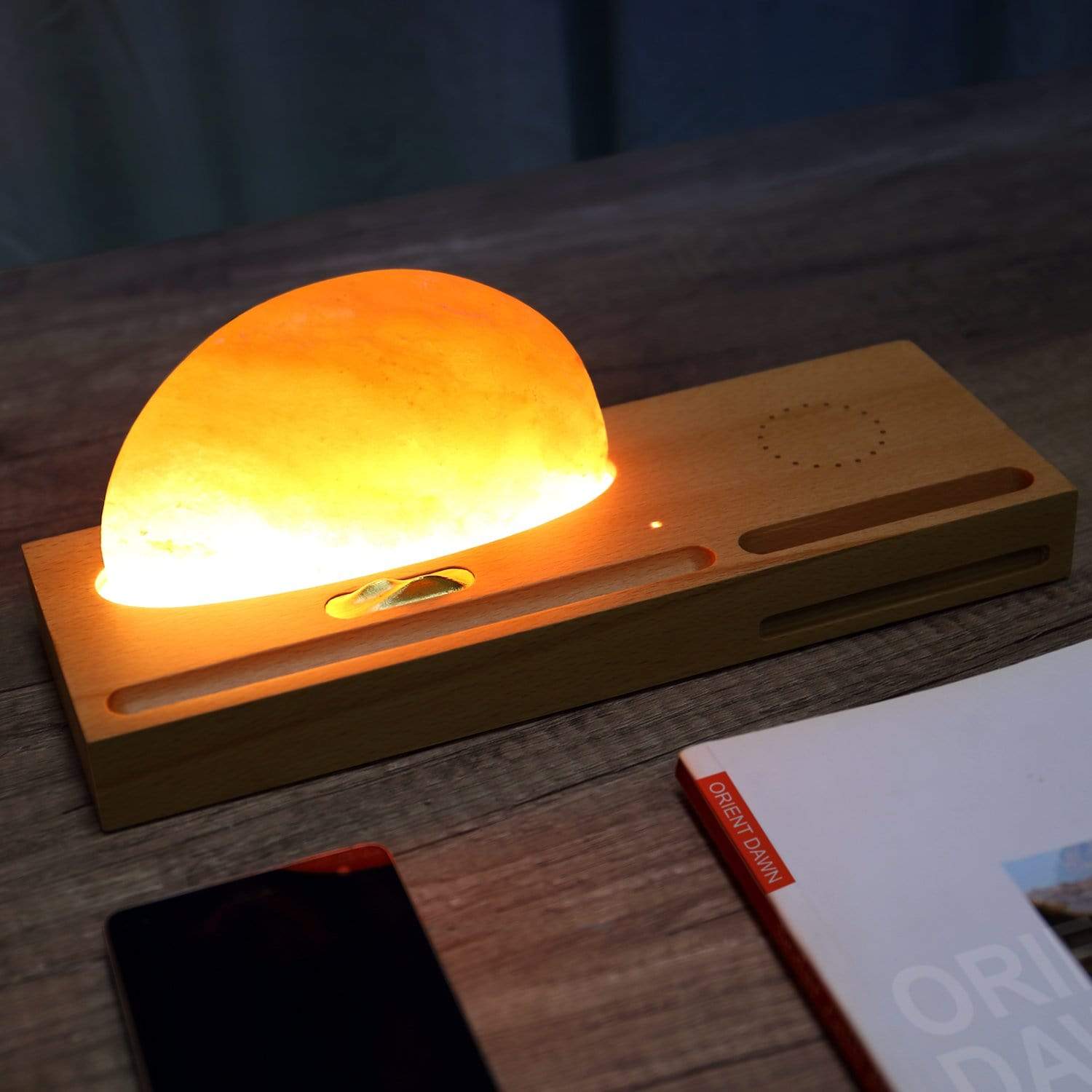 Himalayan Salt Desk Lamp with Wireless Charger - USA - Table