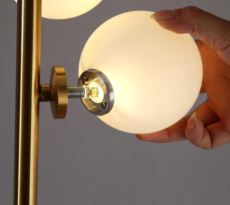 Hubert - Stylish Floor Lamp - Floor Lamp