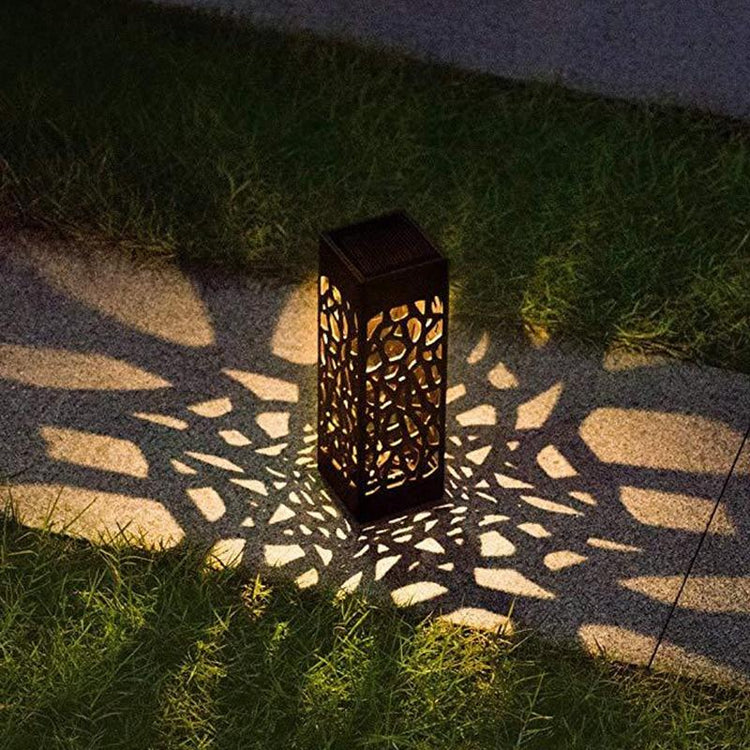 Mahina - Shadow Cast Solar LED Garden Light - Solar Light