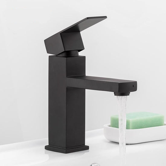 Minimal Matte Black Bathroom Faucet - Faucet