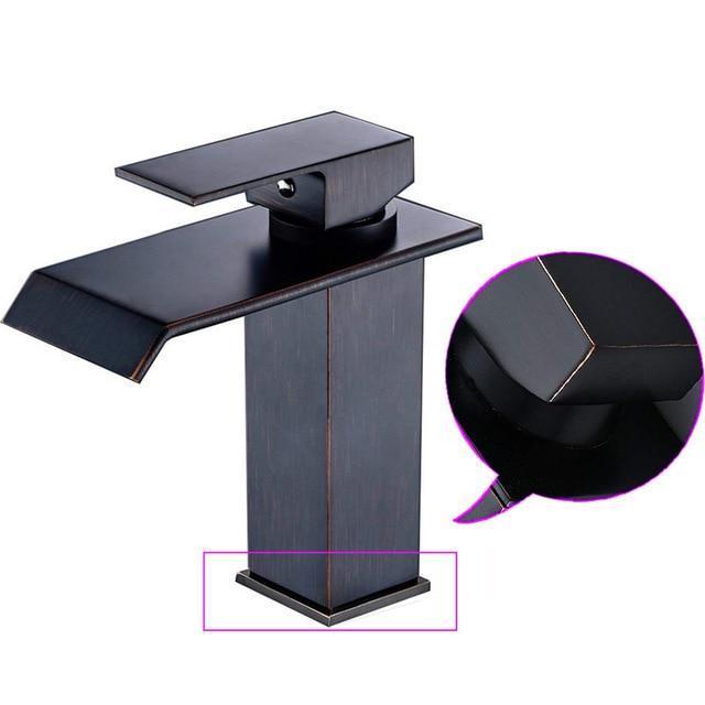Sturdy Stylish Bath Faucet - Black Bronze Edges / Classic 