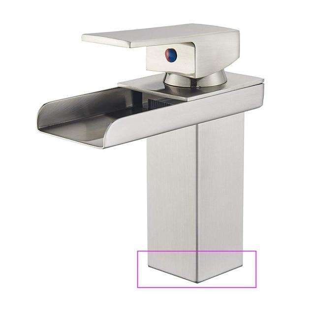 Sturdy Stylish Bath Faucet - Brushed Nickel / Square 