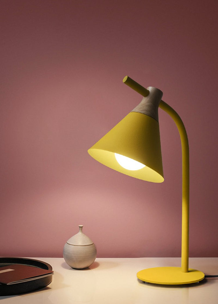 Toula - Stylish Sleek Desk Lamp - Table Lamp