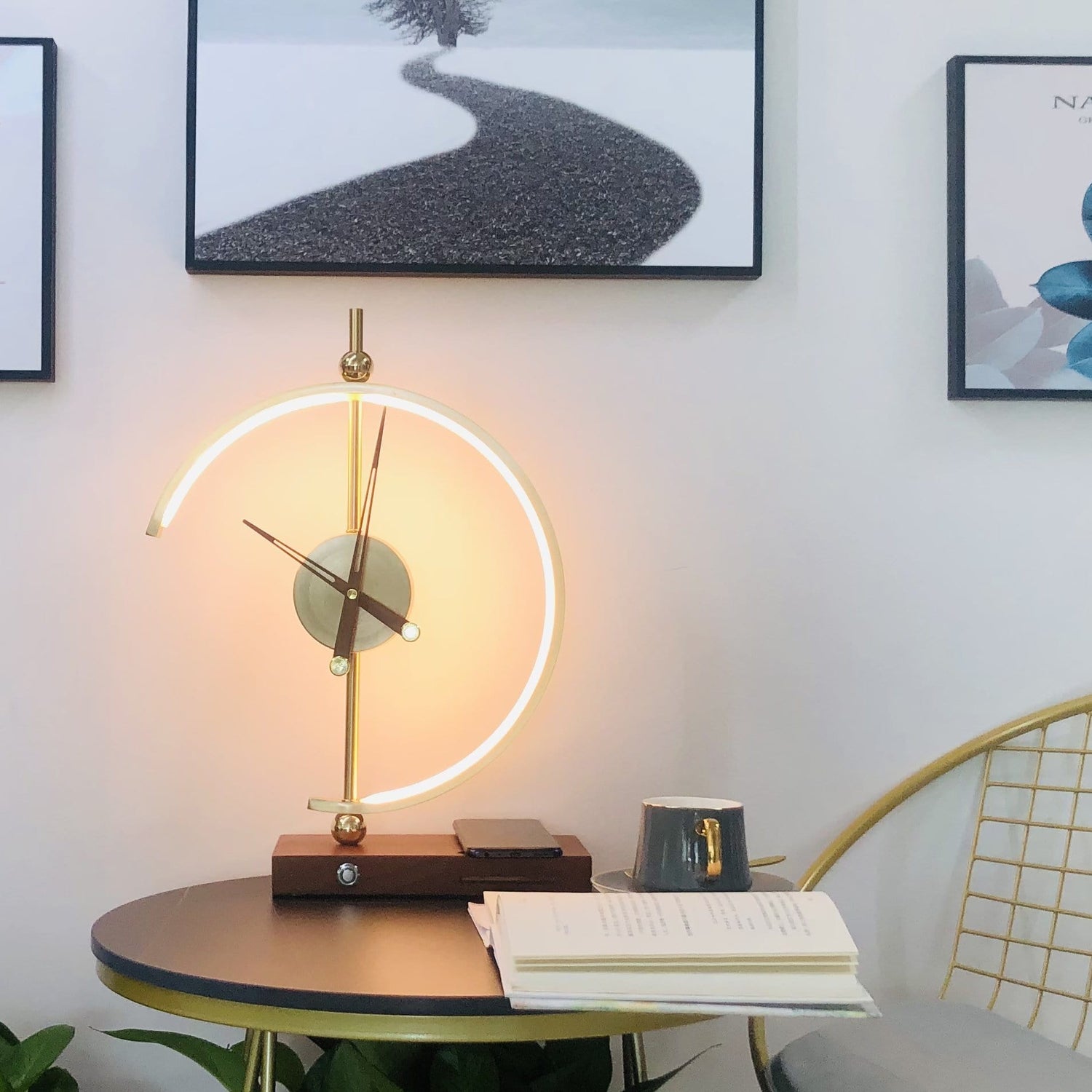 Traveller Clock LED Desk Lamp - Table Lamp